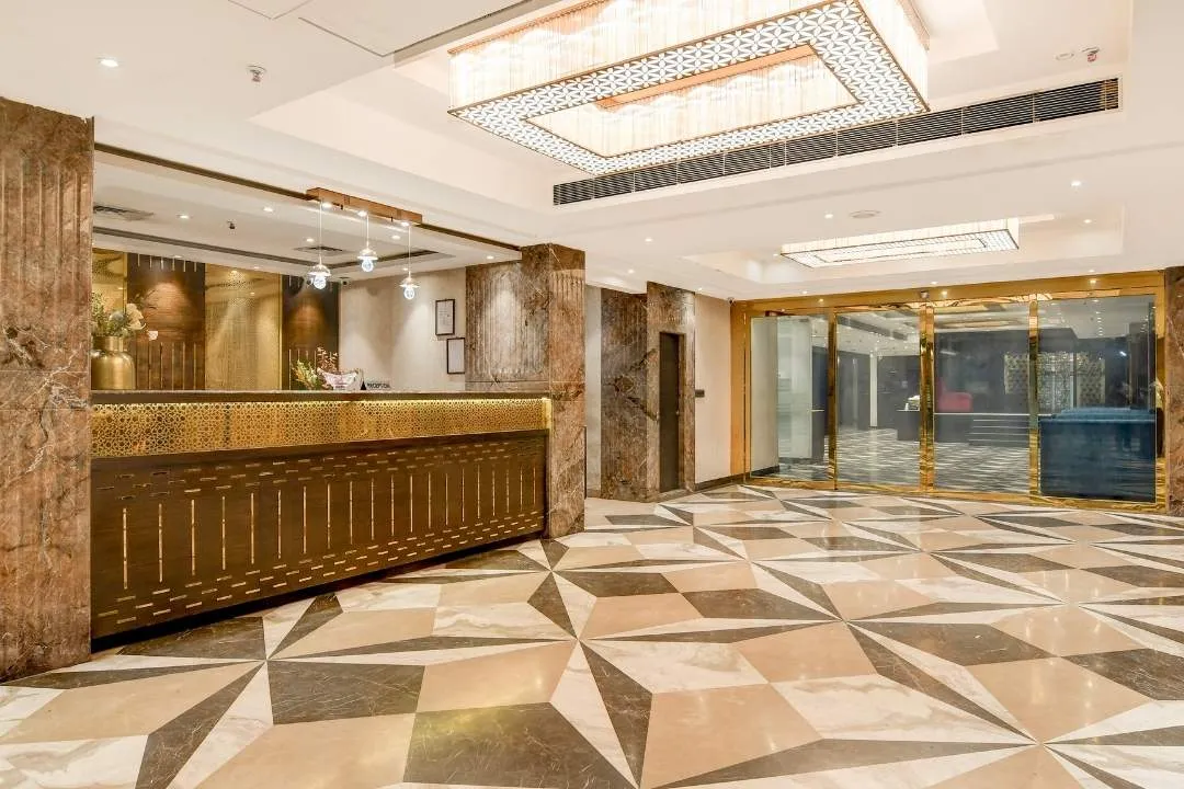RECEPTION 4