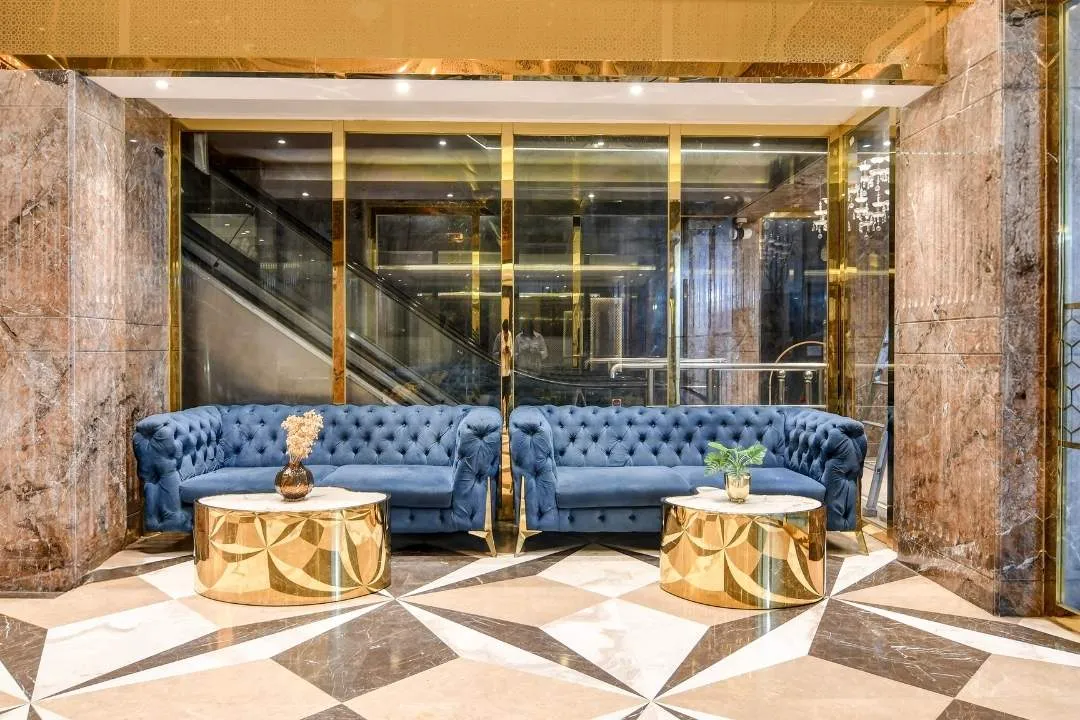 RECEPTION 9